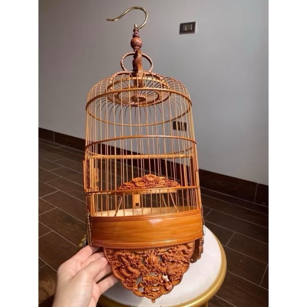 Lồng chim vành khuyên đục chân thủng đường kính 22cm kèm phụ kiện mẫu ngẫu nhiên