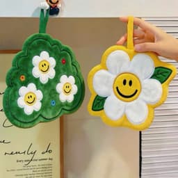Khăn Lau Tay Hình Hoa Cúc Mặt Cười Dễ Thương 22x18cm có móc Treo Tiện dụng, sang chảnh 8