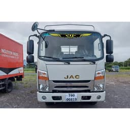 Tem VIP + Tem Vạn dặm bình an . Tem dán đầu xe, dán kính lái, xe tải, xe con, xe khách. Tem phản quang 7 màu SL 1 cái. 6