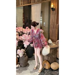 "DAY CHIC -Áo Voan Họa Tiết Hoa Văn Dáng Xòe Rút Dây Chiết Eo Tay Dài Bồng Phong Cách Vintage  " 2