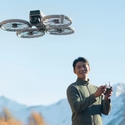 Flycam DJI Flip (DJI RC 2)/ Flip Fly More Combo Chính Hãng 8