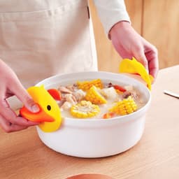 【Hot】Sét 2 miếng kẹp nhắc nồi bằng silicon cách nhiệt hình chú vịt dễ thương 2