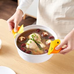 【Hot】Sét 2 miếng kẹp nhắc nồi bằng silicon cách nhiệt hình chú vịt dễ thương 3