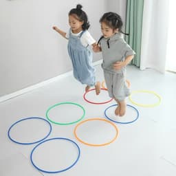 Set 10 Vòng Nhựa Đa Kích Thước - Lg Store 9