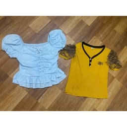 (cũ) Combo 2 cái áo cộc tay cũ second hand điệu đà nữ tính 1