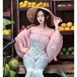 Set Áo Lụa Queeen Thêu Ren Phối Chân Váy A Kèm Áo Choàng Tơ Hottrend Miền Tây 2