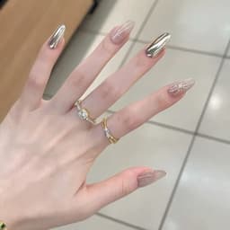"Nail Giả Nude Chrome Bạc Gương Đá Mặt Trời Sang Chảnh Thời Thượng" 2