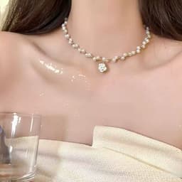 Dây Chuyền Ngọc Trai Hoa Trà Trắng Cô Dâu Thanh Lịch – Vòng Cổ Ngọc Trai Nữ Mặt Hoa Đính Đá Sang Trọng Dự Tiệc Cưới 3