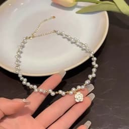 Dây Chuyền Ngọc Trai Hoa Trà Trắng Cô Dâu Thanh Lịch – Vòng Cổ Ngọc Trai Nữ Mặt Hoa Đính Đá Sang Trọng Dự Tiệc Cưới 5