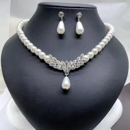 Bộ Trang Sức Cô Dâu Ngọc Trai 2 Món – Vòng Cổ Khuyên Tai Ngọc Trai Giọt Nước Đính Đá Sang Trọng 2