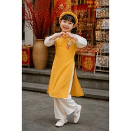 Áo dài thêu cho bé gái 3 màu vàng , đỏ, xanh chất liệu lụa Vân Châu cao cấp - đủ size cho bé tới 48 ký 2