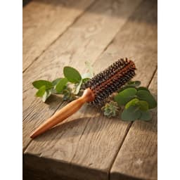 Lược Tròn Cán Gỗ Có Chuôi Nhọn MOLLYHAIR Chuyên Dụng Tạo Phồng Chân Tóc Lô Sấy Uốn Cúp Salon Cao Cấp 3