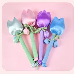 Búa Hoa Tulip Ngải Cứu Đấm Lưng Đả Thông Kinh Lạc Trang Trí Hoa Lụa 1