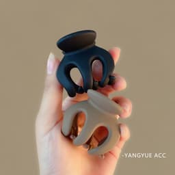 Kẹp tóc chữ M to 5cm tạo kiểu tóc đuôi hot trend 7