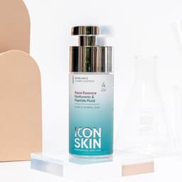Kem dưỡng cấp ẩm sâu và duy trì độ ẩm Icon Skin Aqua Essence Hyaluronic & Peptide Fluid 2