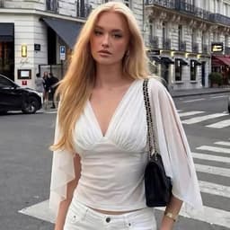 Áo Cổ Tim Tay Cánh Tiên Rũ Cách Điệu, Áo Ôm Eo Dáng Lơi Thanh Lịch 4