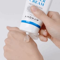 Kem dưỡng siêu cấp nước phục hồi hàng rào bảo vệ da Ahohwa Prestige Solution Shinning Ceramide Water Cream 6
