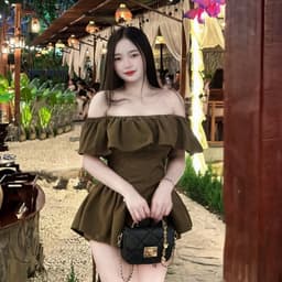 SÉT ĐẦM BỆT VAI VẠT NHỌN BO EO CHUN LƯNG KÈM QUẦN BẢO HỘ SIÊU HOT 8