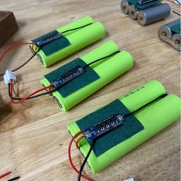 Pin Đèn Năng Lượng Mặt Trời 1S 3.2V 3.7V Kèm Mạch Bảo Vệ BMS – Pin Lưu Trữ Siêu Bền Sáng Suốt Đêm 4