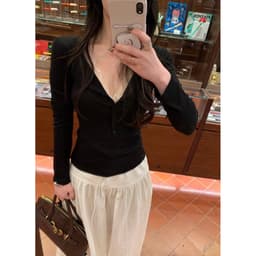 [SẴN]x 𝐖𝐆𝐖𝐄/ Áo Thun Dài Tay Phối Ren Ngực Mỏng Ôm Body 𝐄𝐍𝐄𝐍 10711 Áo Thun Nữ Tay Dài Cài Cúc Điệu Đà 6