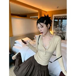 [SẴN]x 𝐖𝐆𝐖𝐄/ Áo Thun Dài Tay Phối Ren Ngực Mỏng Ôm Body 𝐄𝐍𝐄𝐍 10711 Áo Thun Nữ Tay Dài Cài Cúc Điệu Đà 7