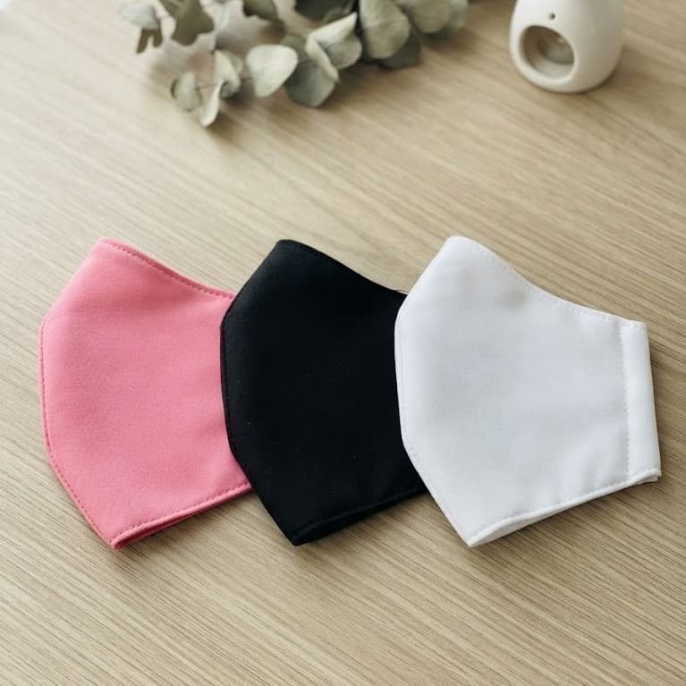 Khẩu Trang Vải MOLLYHAIR Thời Trang Cao Cấp - Ôm Sát Khuôn Mặt, Mềm Mại Thoáng Khí, Chống Bụi Mịn Hiệu Quả