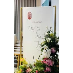 152 - COMBO KHUNG SẮT + BẢNG TÊN DÂU RỄ IN VẢI CANVA MỜ KHÔNG BẮT SÁNG 3
