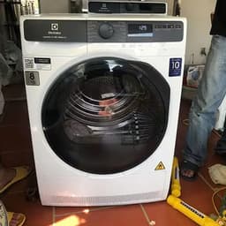 Máy Sấy Quần Áo Electrolux EDH803J5WC UltimateCare 500 8kg Bơm Nhiệt SensiCare Diệt Khuẩn Chính Hãng 3