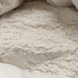 4kg Vôi bột nông nghiệp đã qua xử lí, cải tạo đất trồng cây ,xử lý ao chuồng trại ,khử chua 1