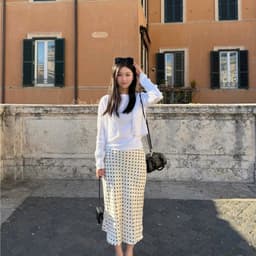 Chân váy lụa Loire Skirt lưng thun đuôi cá dáng lửng 3