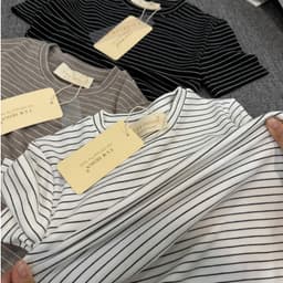 (Dmina) Áo thun nữ dáng ôm body hoạ tiết sọc chất liệu thun nhập cộc tay cổ tròn basic dễ phối đồ 2
