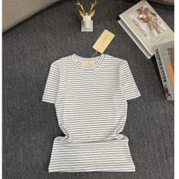 (Dmina) Áo thun nữ dáng ôm body hoạ tiết sọc chất liệu thun nhập cộc tay cổ tròn basic dễ phối đồ 4