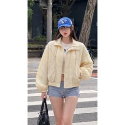 Áo khoác gió nữ  Retro 90s - Bomber jacket ngắn cổ bẻ, 4 màu pastel thời thượng, phong cách trẻ trung. 2