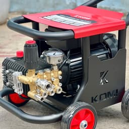 Máy xịt rửa cao áp KOMI KM-X25 công suất 2,5kW, lưu lượng 13L/p, áp lực 200bar, CB chống giật, có bánh xe đẩy tiện lợi. 5