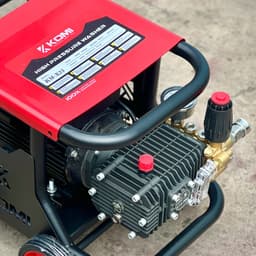Máy xịt rửa cao áp KOMI KM-X25 công suất 2,5kW, lưu lượng 13L/p, áp lực 200bar, CB chống giật, có bánh xe đẩy tiện lợi. 8