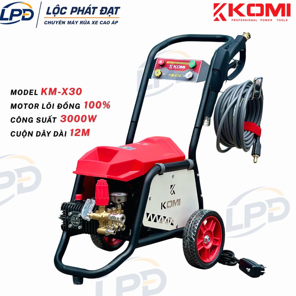 Máy Xịt Rửa Cao Áp 3.0kW KOMI KM-X30 có bánh xe đẩy, Lưu lượng 13L/p, Áp lực 200bar, CB chống rò điện, BH 8 tháng.