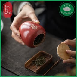 Hũ sứ đựng trà Cảnh Đức men đỏ họa tiết cát tường 3