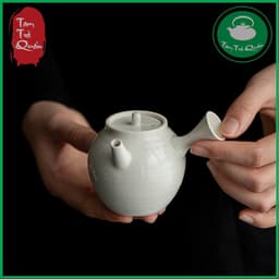 Ấm trà sứ Bạch ngọc cán cầm 1500ml 2