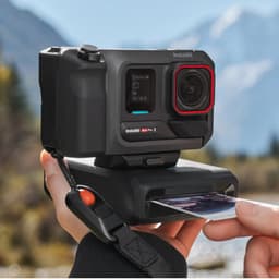 Camera hành trình Insta 360 Ace Pro 2 Flash Print Bundle Chính Hãng 5