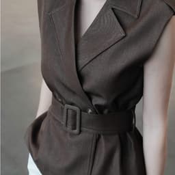 Áo Gile Blazer Kèm Đai Màu Nâu Choco Trầm Chất Bò Lụa MACI MCAGLNA0409 Thời Trang Nữ Thiết Kế 4