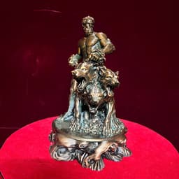 Tượng Á thần Hercules khống chế chó ba đầu Cerberus. in 3D , cao 18 cm 1