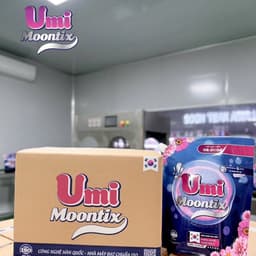 Nước Giặt Xả 2in1 Umi Hàn Quốc Túi 3 Lít và Famos Túi 2.1 Lít. LMS 5