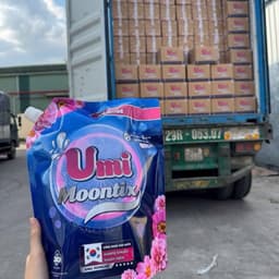 Nước Giặt Xả 2in1 Umi Hàn Quốc Túi 3 Lít và Famos Túi 2.1 Lít. LMS 6