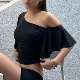 Áo Thun Lệch Vai Tay Loe Ngắn Ôm Tôn Dáng 8