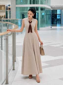 Đầm váy dài, Đầm thiết kế chất Kaki sọc sát nách phối cổ V nơ dáng dài xòe thanh lịch kèm phụ kiện 3