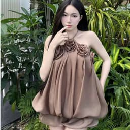 Set yếm bồng bềnh hoa nổi phong cách tiểu thư phối quần tơ bí sang chảnh quyến rũ 9