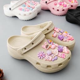 Dép sục Dinas classic platform đế cao 5cm cao cấp bằng nhựa EVA tặng 10 jibbitz stickers 3D loại đẹp, dép nữ đế cao 5cm 4