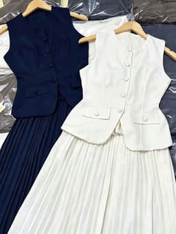 Set váy dài, Set TK công sở chất Rubi áo sát nách cổ tròn nắp túi phối chân váy dáng dài dập ly 7