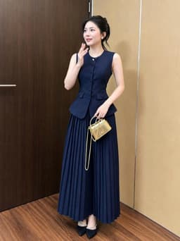 Set váy dài, Set TK công sở chất Rubi áo sát nách cổ tròn nắp túi phối chân váy dáng dài dập ly 2