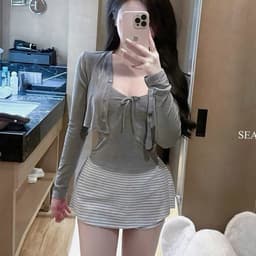Set Áo Cardigan Croptop Dây Rút + Chân Váy Ngắn Kẻ Sọc Nữ Tính, Sexy, Dạo Phố Ananclothing 2